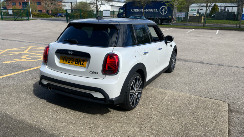 MINI Cooper 1.5 C Exclusive 5dr Auto Petrol Hatchback